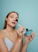RARE PARIS CARBONE GLACE PURIFYING EYE PATCHE – VALOMIEJI PAAKIŲ DISKELIAI - Image 4